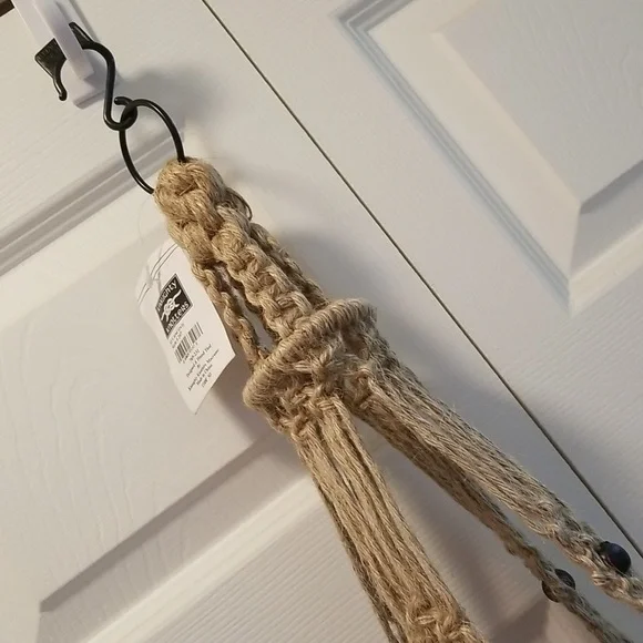 Macrame Plant Hanger - Picture 3 of 8